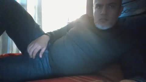 Snapshot of elvecinoequipadote chatting on 01.09.26 Peter spidy online show from 01.09.26