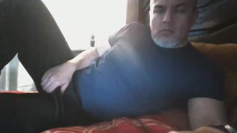 Snapshot of elvecinoequipadote chatting on 02.12.26 Peter spidy online show from 02.12.26