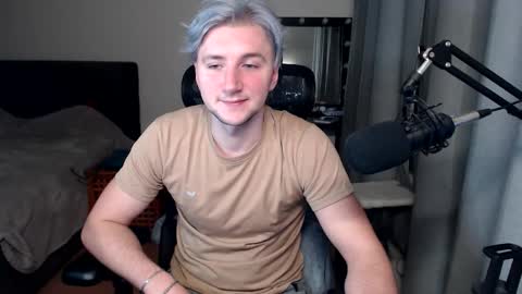 Elvin Vaenight online show from 11.07.25