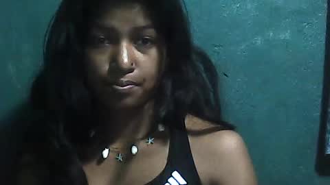 Snapshot of elynah195043 chatting on 07.28.26 elynah195043 online show from 07.28.26