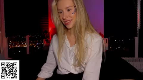 Elysia online show from 11.01.25