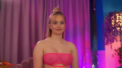 Elyssa online show from 11.26.25