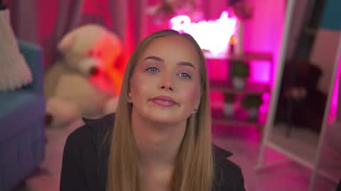 Elyssa online show from 02.23.26