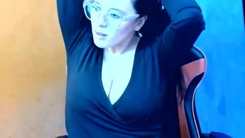 Estefany Martinez Acua INSTAGRAM ema 04oficial online show from 06.09.26