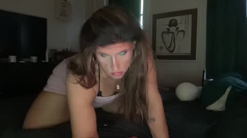 emberrrose87 online show from 04.24.26