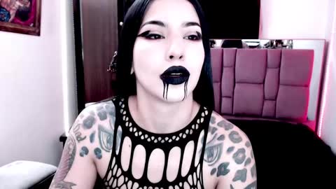 Emerald Black online show from 01.20.25