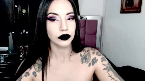 Emerald Black online show from 11.23.25