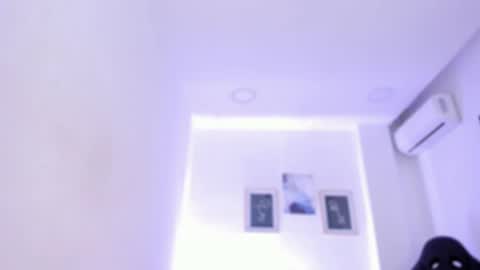 Snapshot of emelie_89 chatting on 09.13.25 emelie_89 online show from 09.13.25