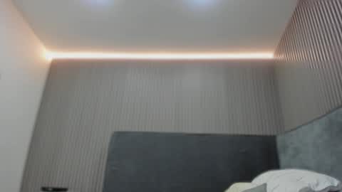 emelie_89 online show from 02.13.26
