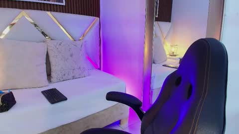 Emily  online show from 03.10.26