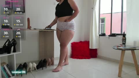 Emely   online show from 04.05.26