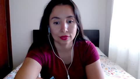 Snapshot of emely_sexx chatting on 09.25.25 emely_sexx online show from 09.25.25