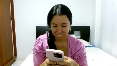 emely_sexx online show from 05.05.26