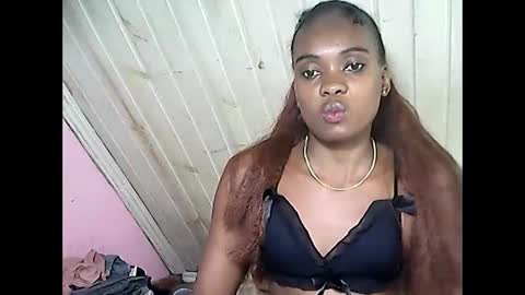 Emerence9794 online show from 04.12.26