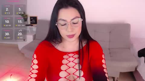 emi_carter online show from 10.07.25
