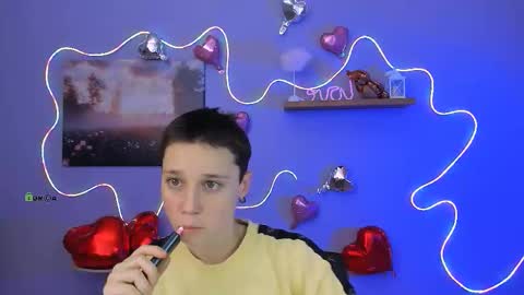 Snapshot of emi_fade chatting on 02.17.26 emi_fade online show from 02.17.26