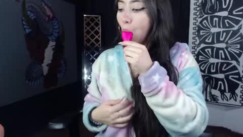 Antonella  online show from 03.05.25