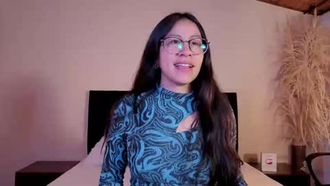Emilia Gomez online show from 05.21.26
