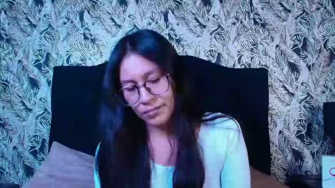 Emilia Gomez online show from 05.23.26