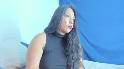 Snapshot of emiily15_ chatting on 01.27.25 Emi online show from 01.27.25