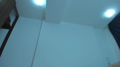 Snapshot of emiily15_ chatting on 02.03.25 Emi online show from 02.03.25