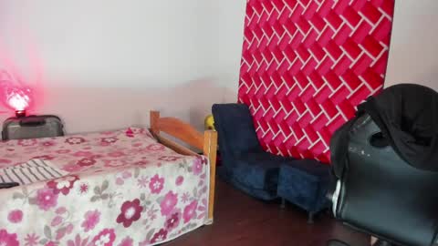 Emi online show from 05.24.26