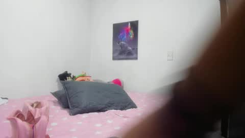 Emiily Carter online show from 04.17.26