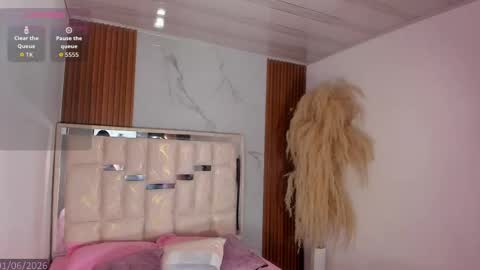 emiily_cuteee online show from 06.01.26