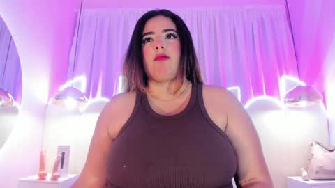 Emiily Grace online show from 05.16.26