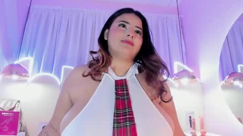 Emiily Grace online show from 05.28.26