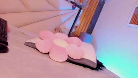 Emily online show from 12.05.24