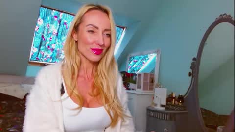 Emila online show from 03.23.26