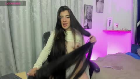 emilayton_ online show from 01.11.25