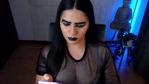 Snapshot of emili_evans_ chatting on 12.05.24 POWERFULL GODDESS EMILI online show from 12.05.24