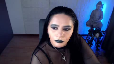 Snapshot of emili_evans_ chatting on 02.14.25 POWERFULL GODDESS EMILI online show from 02.14.25