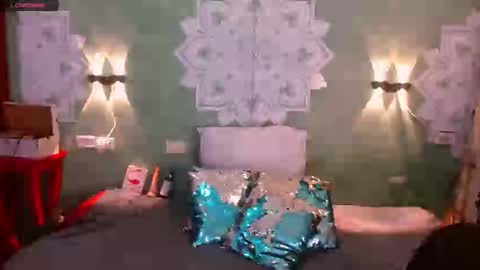 Emili roux online show from 02.05.25