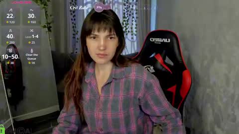 Snapshot of emilia_cross chatting on 07.10.26 Emilia online show from 07.10.26
