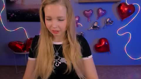 emilia_dark__ online show from 02.16.26