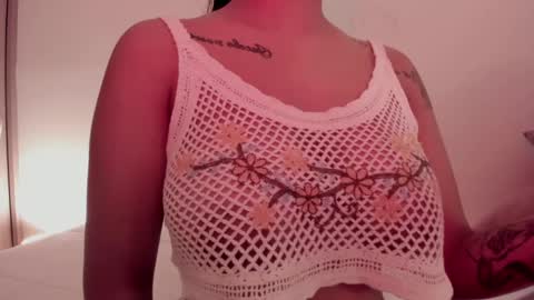 Emilia Big Boobs online show from 01.25.25