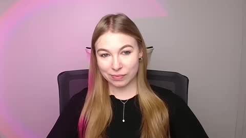 Emilia online show from 02.07.25