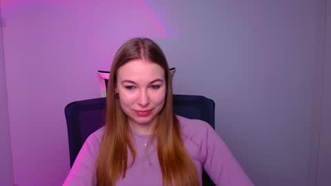 Emilia online show from 02.11.25
