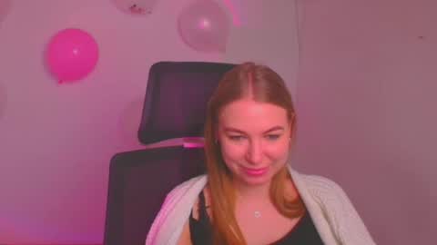 Emilia online show from 02.17.25