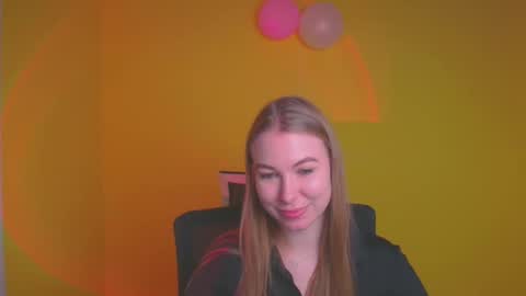 Emilia online show from 02.20.25