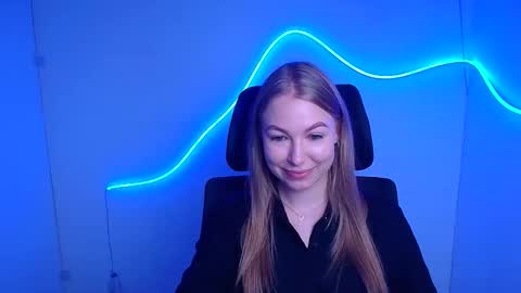 Emilia online show from 09.10.25