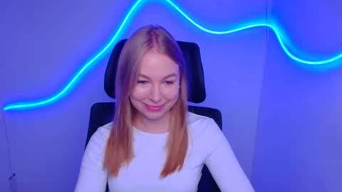 Emilia online show from 09.18.25