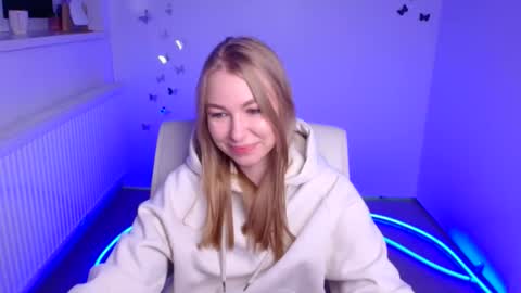 Emilia online show from 10.11.25