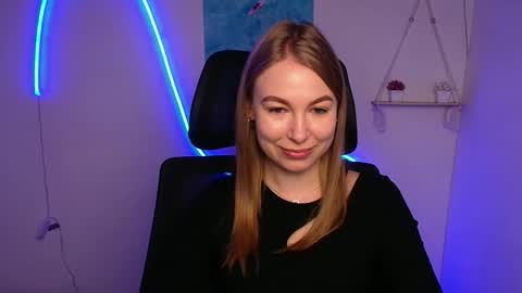 Emilia online show from 10.12.25