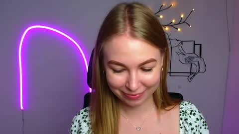 Emilia online show from 07.16.26
