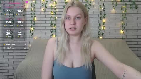 Snapshot of emiliaduchess chatting on 02.07.25 Amili online show from 02.07.25