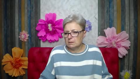 EmiliaGree online show from 10.17.25